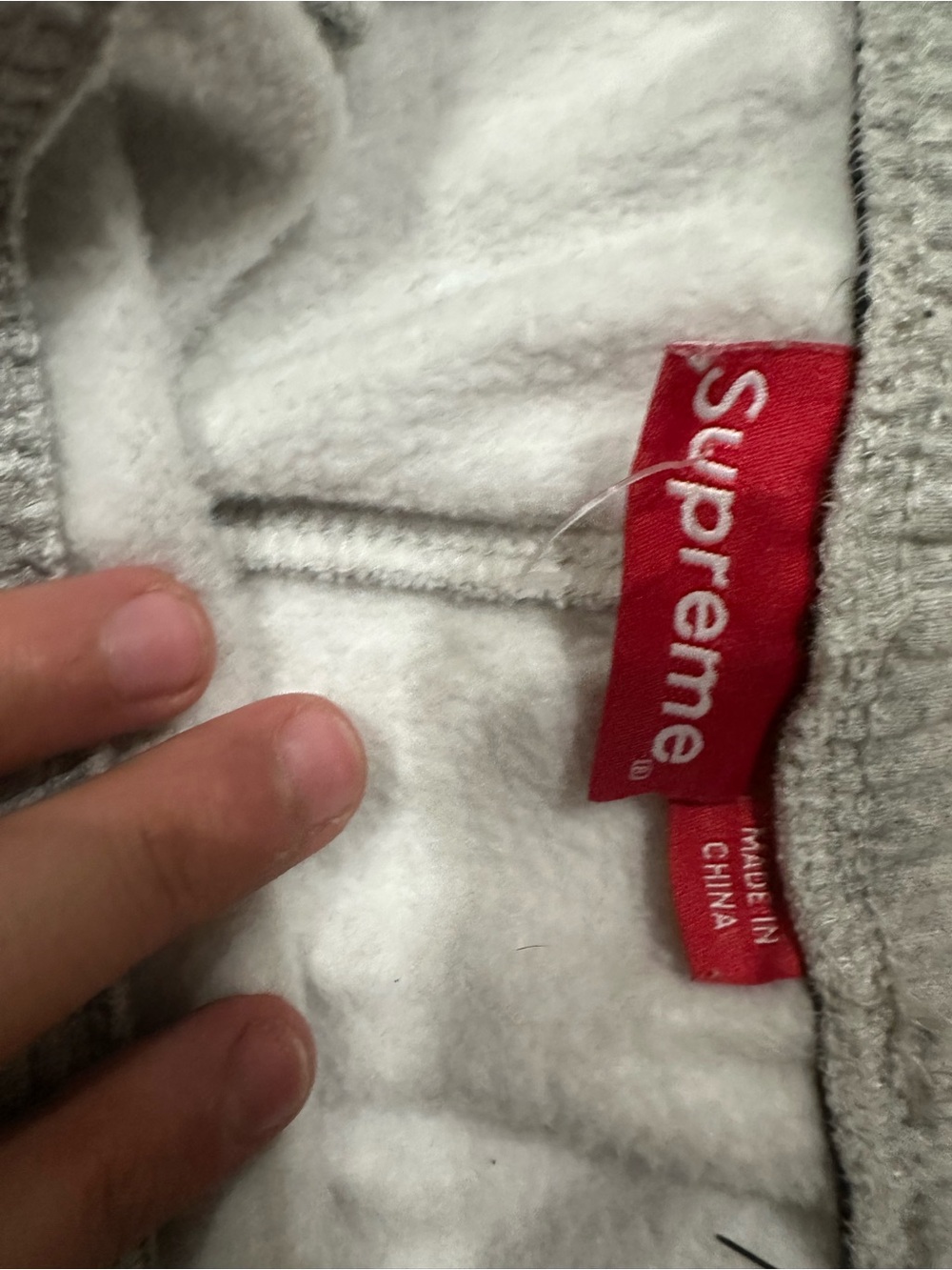 Supreme Men’s Grey Logo Sweatpants - Picture 2 of 4